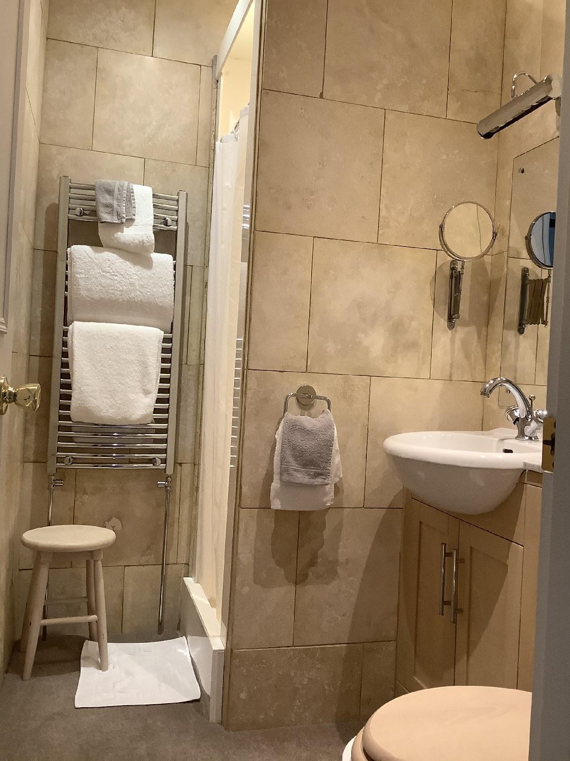 Bed and Breakfast Alexandra Court Гаррогейт Номер фото